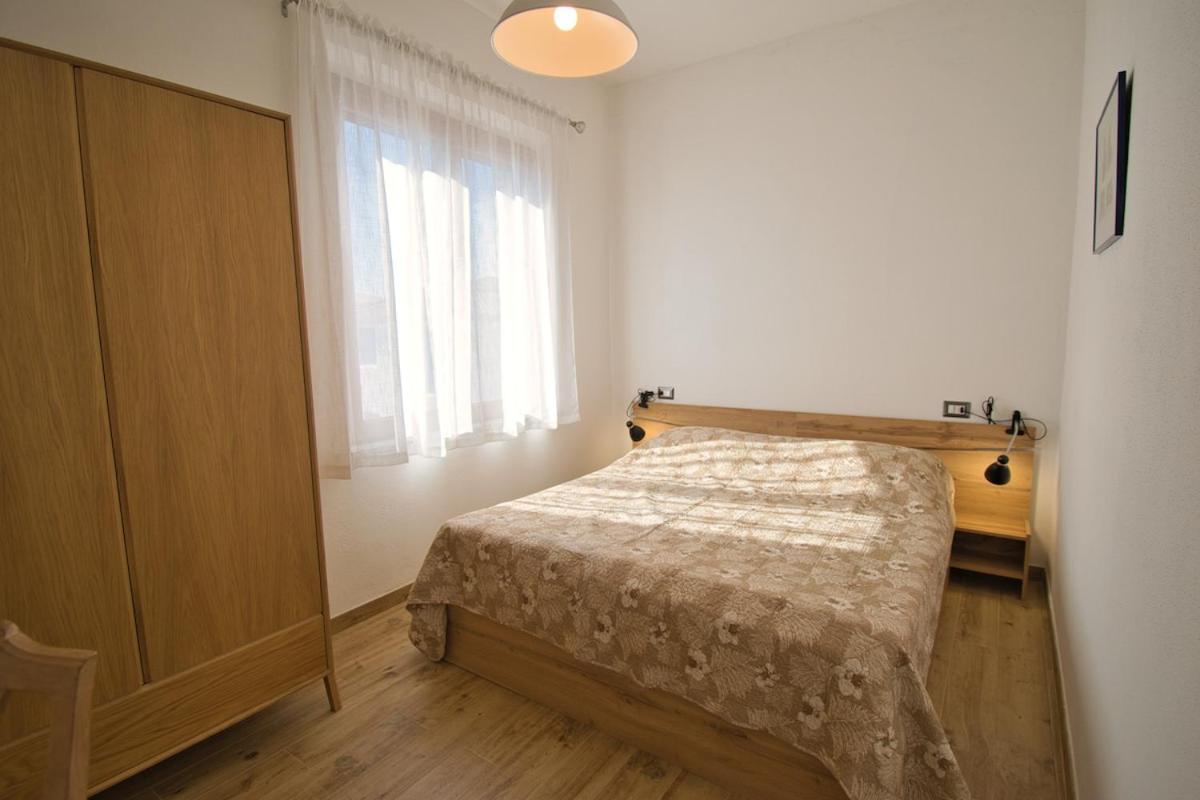 Dommu Livia Hotel Lotzorai Exterior photo